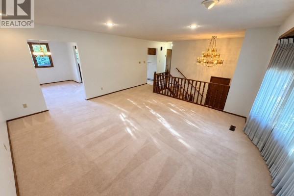 Dining room - 406 Centennial Drive, Strasbourg, SK S0G4V0 Photo 4