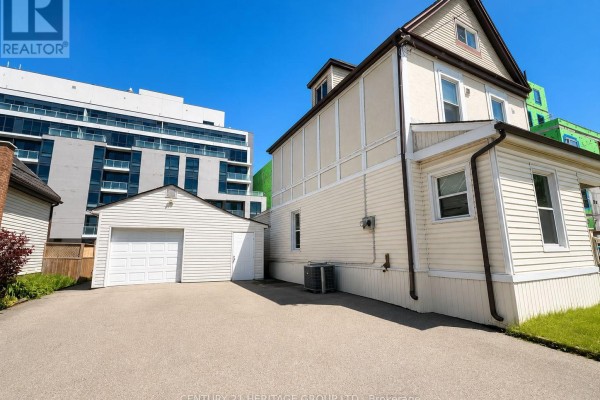 406 Jackson Street W, Hamilton, ON, photo 2