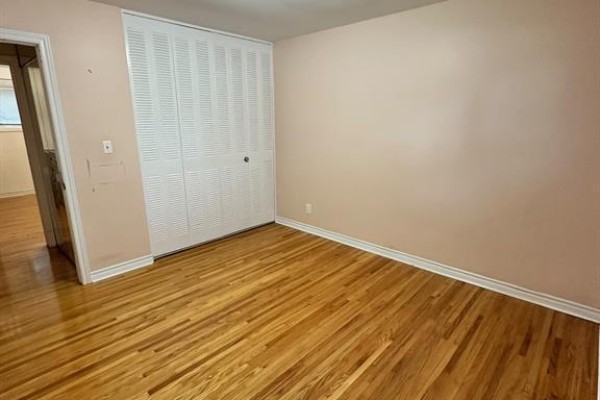 Dining room - 4060 Churchill Unit# Main, Windsor, ON N9G2E7 Photo 4
