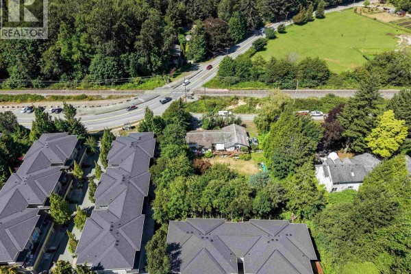 40668 Olson Road, Squamish, BC, photo 2