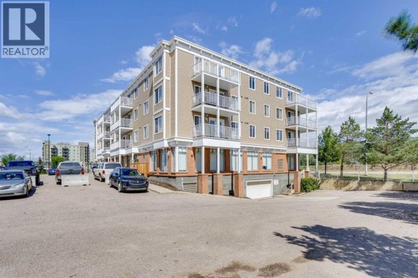 4pc Bathroom - 407, 10217 Queen Street, Fort Mcmurray, AB T9H5S5 Photo 2