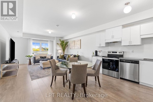 407 - 110 Grew Boulevard, Georgina