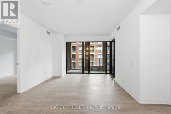 407 - 25 Frederick Todd Way, Toronto, ON M4G4E8 Photo 4