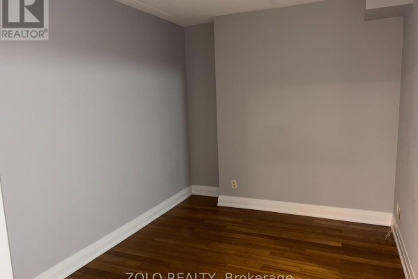 Dining room - 407 - 2737 Keele Street, Toronto, ON M3M2E9 Photo 4
