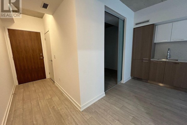 407 - 45 Baseball Place, Toronto, ON M4M0H1 Photo 5
