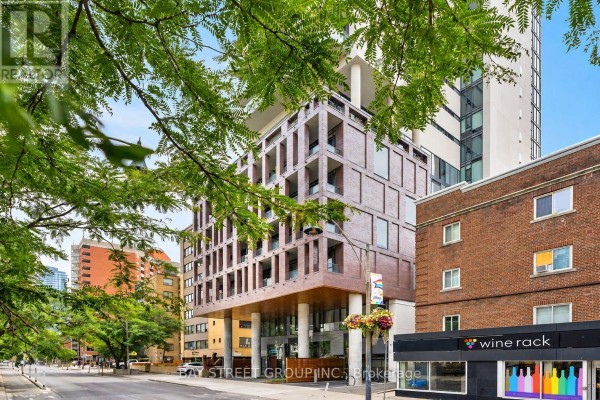 407 - 81 Wellesley Street E, Toronto, ON, photo 2
