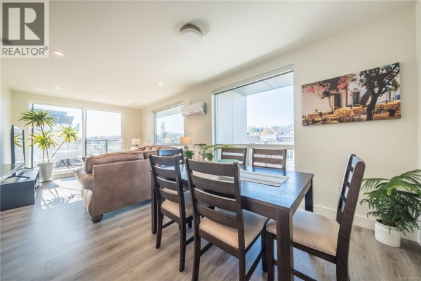 Ensuite - 407 119 Haliburton St, Nanaimo, BC V9R4V8 Photo 5