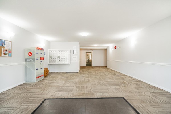 407 12160 80 Avenue, Surrey, BC V3W0V3 Photo 4