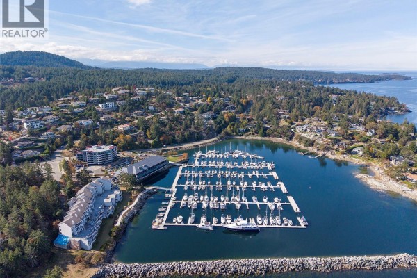 Den - 407 3529 Dolphin Dr, Nanoose Bay, BC V9P9J7 Photo 3