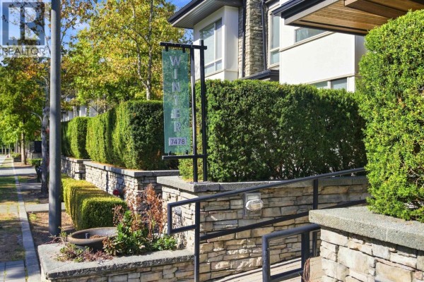 407 7478 Byrnepark Walk, Burnaby