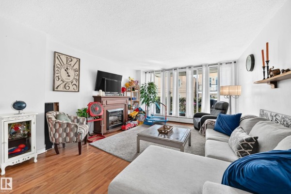 #407 9835 113 St Nw, Edmonton, AB T5K1N4 Photo 5