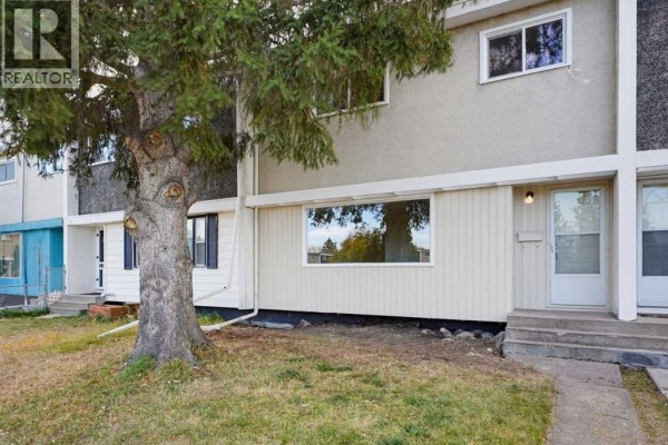 4pc Bathroom - 407 Terrace Park, Red Deer, AB T4N1V8 Photo 2
