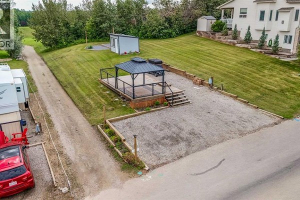 4070, 25054 South Pine Lake Road, Rural Red Deer County, AB T0M1S0 Photo 2