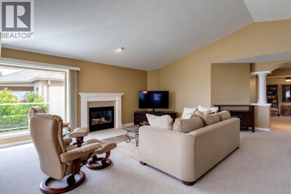 Family room - 4074 Gellatly Road Unit# 221, West Kelowna, BC V4T2S8 Photo 5
