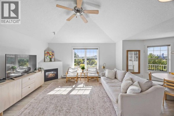 Living room - 408, 1414 17 Street Se, Calgary, AB T2G5S6 Photo 3