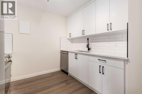 Primary Bedroom - 408, 4944 Dalton Drive Nw, Calgary, AB T3A2E6 Photo 5
