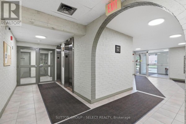 408 - 1102 Jalna Boulevard, London South, ON N6E1X8 Photo 5