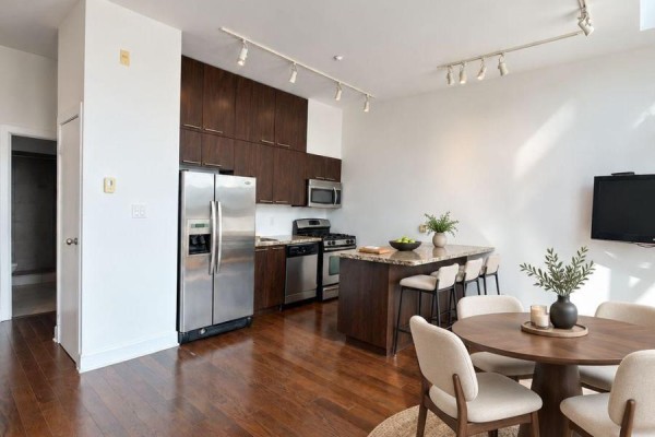 408 - 160 Fallingbrook Road, Toronto, ON M1N0A1 Photo 3
