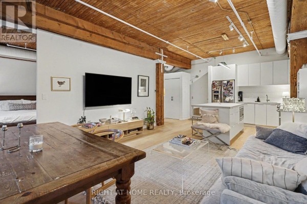 Kitchen - 408 - 781 King Street W, Toronto, ON M5V3L5 Photo 3