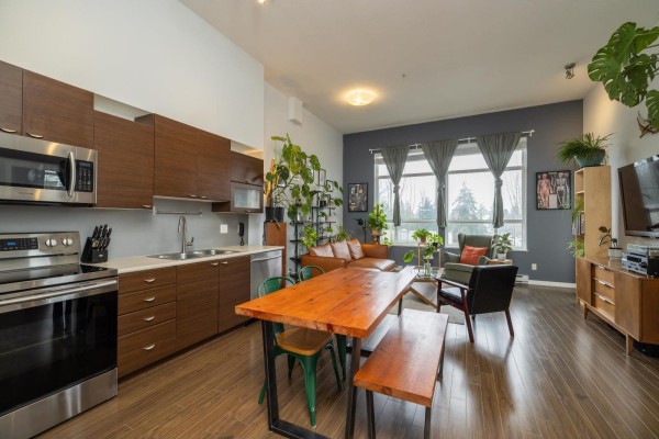 408 10788 139 Street, Surrey, BC V3T0A6 Photo 4