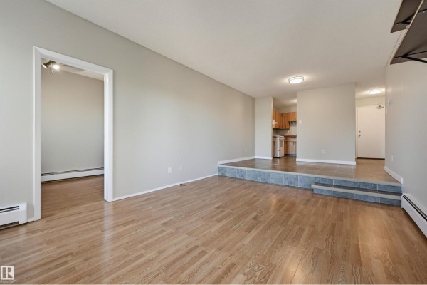 Primary Bedroom - #408 17820 98 Av Nw, Edmonton, AB T5T3H5 Photo 5