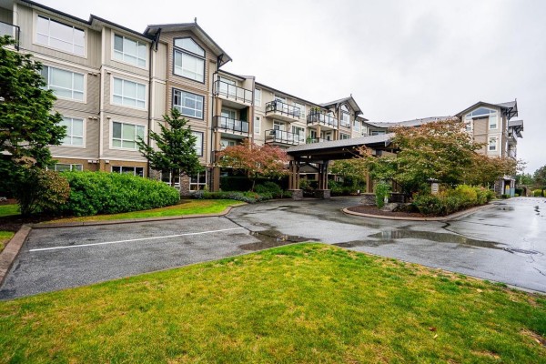 408 32729 Garibaldi Drive, Abbotsford, BC V2T0A6 Photo 2