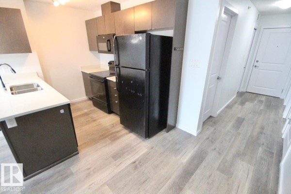 Kitchen - #408 340 Windermere Rd Nw, Edmonton, AB T6W2P2 Photo 3