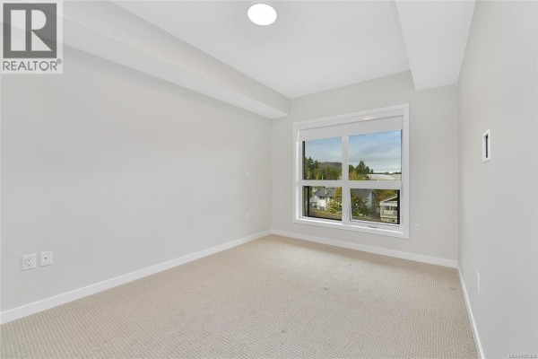 Dining room - 408 4030 Shelbourne St, Saanich, BC V8N3E4 Photo 5