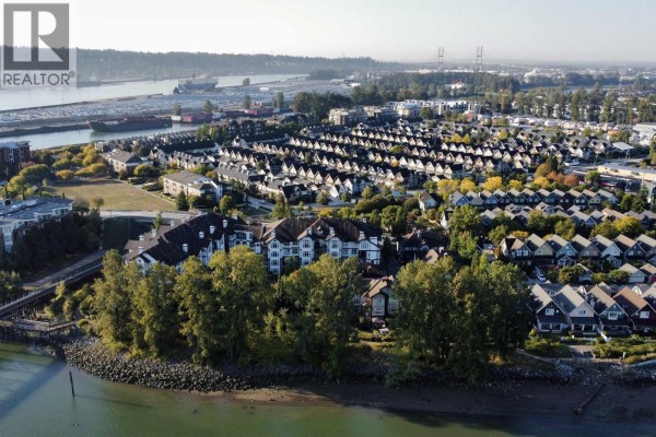 408 83 Star Crescent, New Westminster, BC V3M6X8 Photo 2