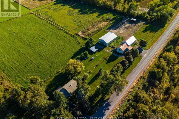 408 Chipmunk Ridge Road, Loyalist, ON K0H2H0 Photo 5