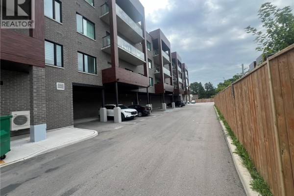408 Dundas Street S Unit# 403, Cambridge, ON, photo 2