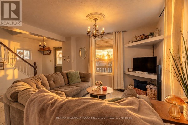 408 Regent Street, Orillia, ON, photo 2