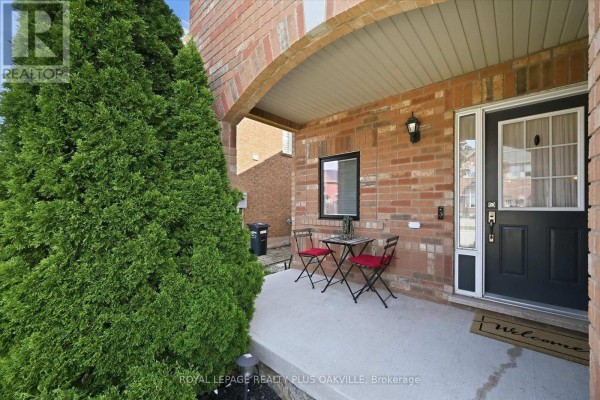 Bathroom - 4080 Donnic Drive, Burlington, ON L7M0A5 Photo 3