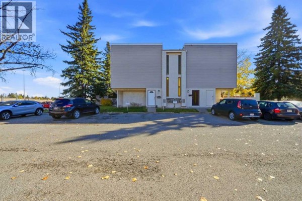 Living room - 409, 3500 Varsity Drive Nw, Calgary, AB T2L1Y3 Photo 2
