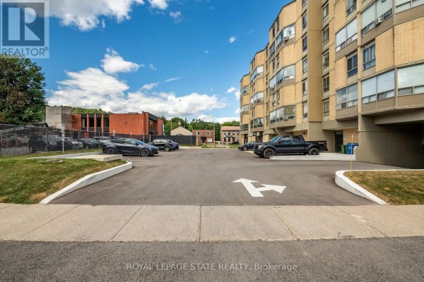 409 - 10 John Street W, Hamilton, ON, photo 3