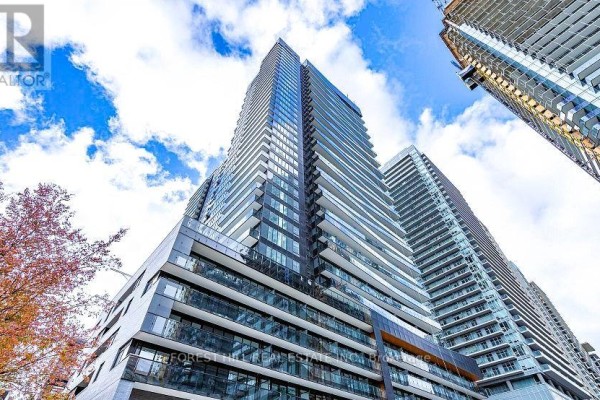 409 - 117 Broadway Avenue N, Toronto