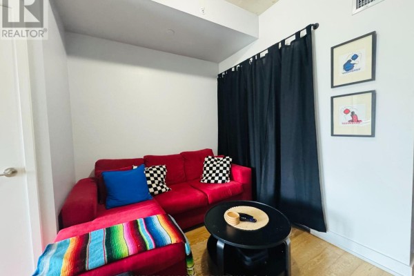 409 - 1190 Dundas Street E, Toronto, ON M4M0C5 Photo 4