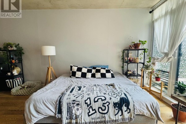409 - 1190 Dundas Street E, Toronto, ON M4M0C5 Photo 5