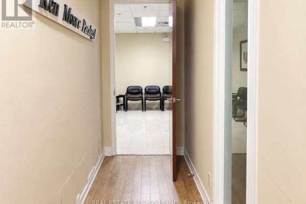 409 - 1585 Markham Road, Toronto, ON M1B2W1 Photo 2