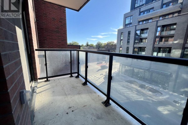 409 - 185 Alberta Avenue, Toronto, ON M6C1C5 Photo 3