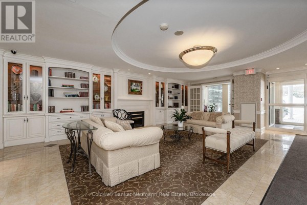 Primary Bedroom - 409 - 60 Old Mill Road, Oakville, ON L6J7V9 Photo 3