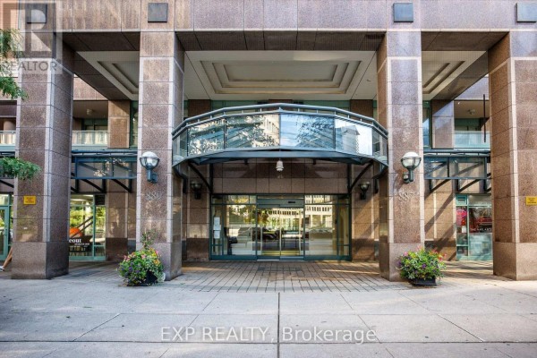 409 - 889 Bay Street, Toronto, ON, photo 3