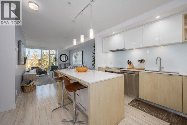 409 111 E 3rd Street, North Vancouver, BC V7L0C6 Photo 2