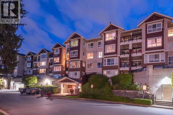409 19677 Meadow Gardens Way, Pitt Meadows, BC V3Y0A2 Photo 2