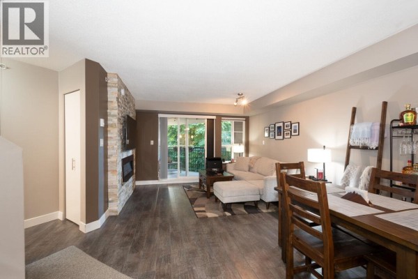 409 19677 Meadow Gardens Way, Pitt Meadows, BC V3Y0A2 Photo 5