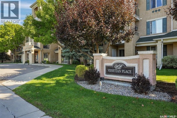 409 215 Lowe Road, Saskatoon