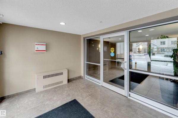 #409 2204 44 Av Nw, Edmonton, AB T6T0G5 Photo 5