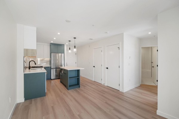 409 6270 Gooseberry Drive, Surrey, BC V3S0B7 Photo 4