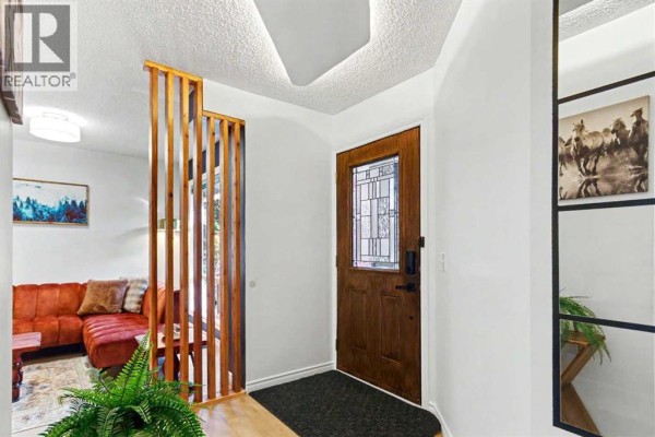 409 Citadel Hills Circle Nw, Calgary, AB, photo 3
