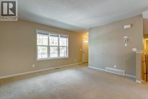 Dining room - 409 Cranberry Park Se, Calgary, AB T3M1R4 Photo 4